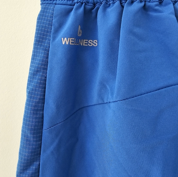 Barco one wellness scrub top and pants - Picture 9 of 11